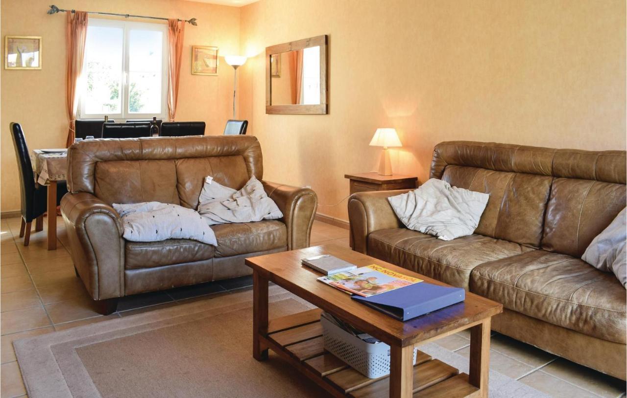 Holiday home 4 Bedroom Cozy In Port-en-bessin-huppain Huppain